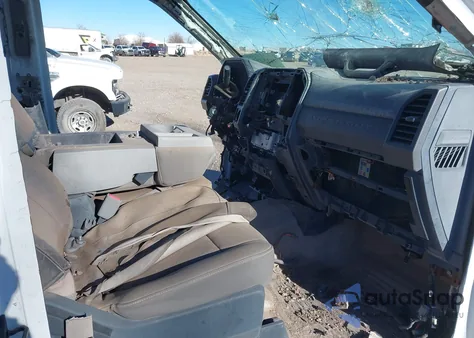 2017 Ford F-250 Xl z USA, uszkodzony, nr VIN 1FD7W2B68HEC90492